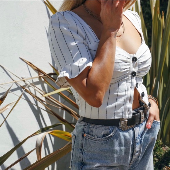 Honey Punch Stripe Button Crop Top! ✨ - Picture 2 of 4